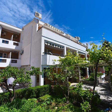 Apartmani Soljaga Petrovac المظهر الخارجي الصورة
