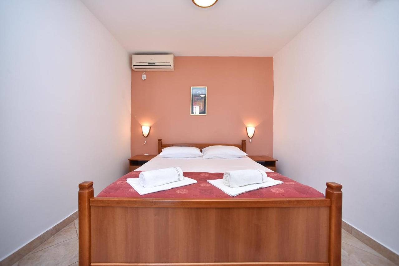 Apartmani Soljaga Petrovac المظهر الخارجي الصورة